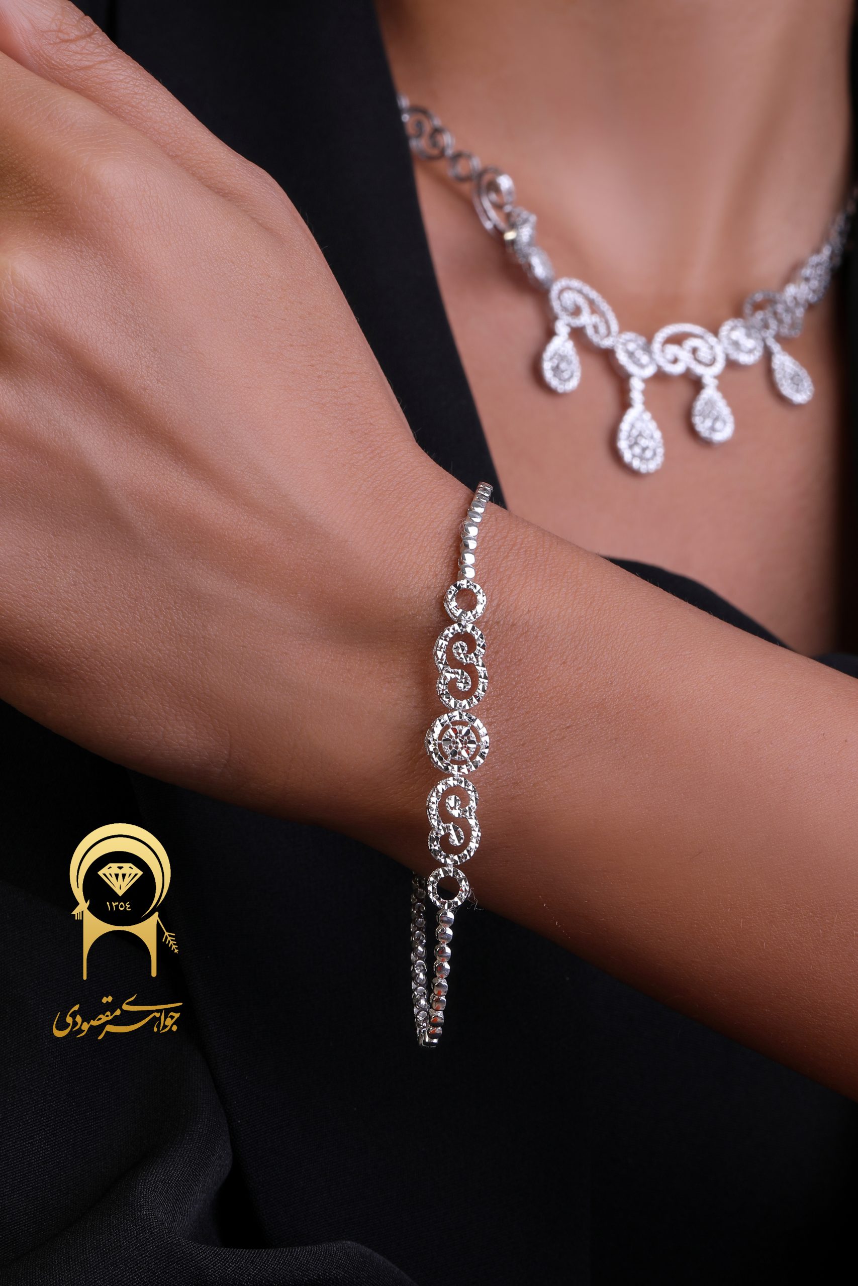 سرویس تراش ۵ اویز کد 17