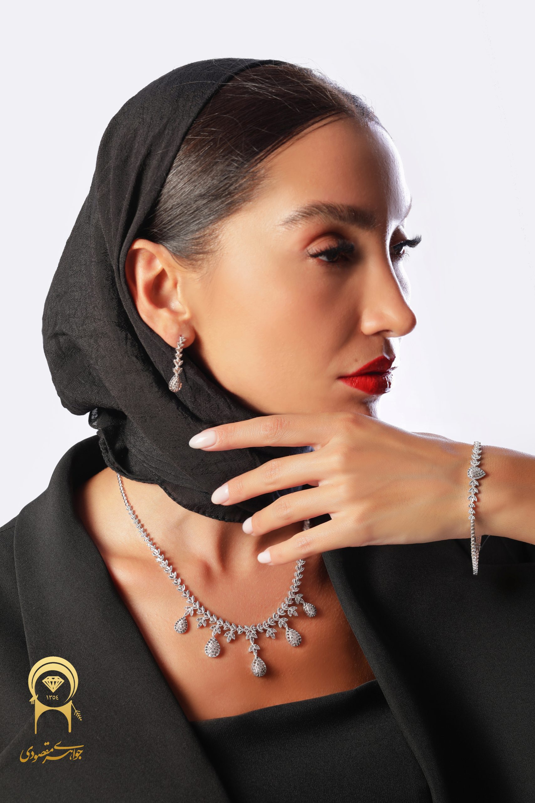 سرویس تمام تراش الماسه مدل ۵ اویز